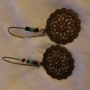 Pair of earrings